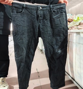 <span class=keywords><strong>Prix</strong></span> bas, vente en gros d'usine : Jeans en denim d'occasion pour hommes, style exquis et personnalisé, pour le campus ou le travail - Product Image 5