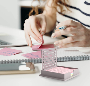 YDS حامل ملاحظات لاصق متوافق مع البريد فإنه يلاحظ 3x3 منصات لاصقة موزع مع استنسل ABS منظم وسادة مذكرة مع صندوق خط - Product Image 2