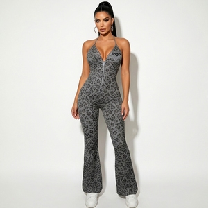 Combinaison de sport <span class=keywords><strong>pour</strong></span> <span class=keywords><strong>femme</strong></span> à motif, style yoga, avec pantalon évasé et haut tube, <span class=keywords><strong>pour</strong></span> l'entraînement - Product Image 3
