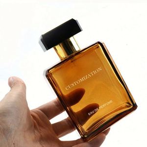 Venta al por Mayor de Botellas de Perfume de Vidrio Ámbar Cuadradas de 100 ml, Personalizadas, de Lujo, con Pulverizador y Envase con Impresión Serigrafiada - Product Image 2