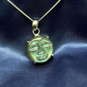 Collar de cara de luna de plata 925 con colgante redondo tallado a mano Regalo de piedras preciosas chapadas en oro y rodio - Product Image 4