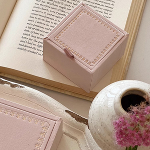 กล่องกระดาษรีไซเคิลทำมือแบบลิ้นชัก สำหรับบรรจุภัณฑ์เครื่องประดับ สร้อยคอ กำไล แหวน และอัญมณี พร้อมโลโก้สั่งทำเป็นมิตรกับสิ่งแวดล้อม - Product Image 4