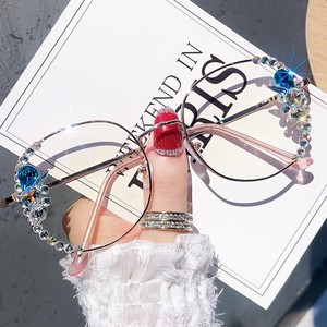 Gafas con montura óptica de diamante y metal <span class=keywords><strong>para</strong></span> <span class=keywords><strong>mujer</strong></span>, <span class=keywords><strong>lentes</strong></span> con diseño de lujo, redondas, antiluz azul, <span class=keywords><strong>2023</strong></span> - Product Image 5