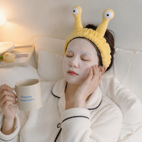 MUJU HQS003 Bandeau de lavage du visage en peluche antidérapant à grandes oreilles d'escargot, 6 couleurs, logo personnalisé, prêt à la vente en détail