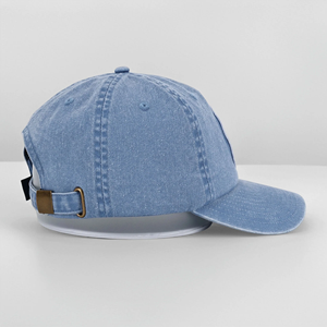 Casquette de baseball 6 panneaux en jean délavé avec <span class=keywords><strong>logo</strong></span> personnalisé brodé en 3D, visière incurvée, style décontracté et sportif pour homme - Product Image 4