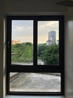 Fenêtre coulissante horizontale en alliage d'aluminium français, prix usine, avec verre trempé isolant et moustiquaire en acier inoxydable, insonorisée