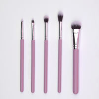 Haute qualité bas quantité minimale de commande échantillon gratuit rose poignée couleur doux cheveux synthétiques ombre à paupières pinceaux outils de beauté maquillage des yeux ensemble de pinceaux
