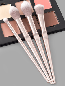 4PCS Champagne Handle Makeup Brush Kits Women Foundation Make up Brush Beauty Tools Set for Lip Eye Liner Shader - Product Image 3