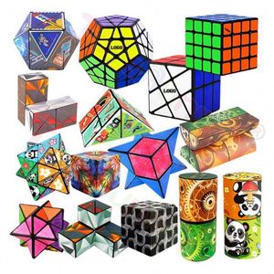 ชุดลูกบาศก์แม่เหล็กคุณภาพสูง 3x3x3 พร้อมดีไซน์ป้องกันการแตก ลื่นไหลหมุนได้รวดเร็ว ของเล่นพัฒนาสมองสำหรับมือใหม่และผู้เชี่ยวชาญ - Product Image 5