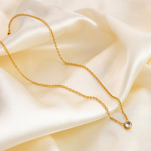 Collar con colgante de corazón chapado en oro de 18 quilates de acero inoxidable con perla simulada para mujer, joyería de regalo - Product Image 3