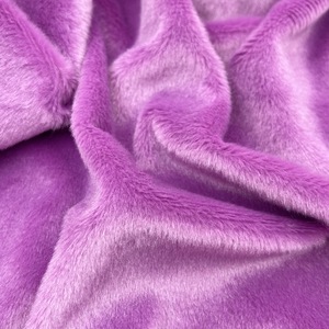 Tessuto in Finta Pelliccia di Coniglio Ultra Morbido <span class=keywords><strong>Minky</strong></span> Violetto Natalizio 05 <span class=keywords><strong>Pile</strong></span> Made in China - Product Image 4