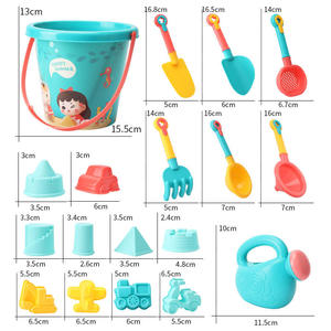 Ensemble de 18 jouets de plage en plastique durables pour enfants de 5 à 7 ans, comprenant un seau, un râteau à <span class=keywords><strong>sable</strong></span>, un moule à château, une bouilloire, pour jouer à la plage en été - Product Image 2