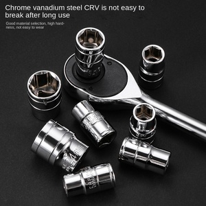 Jeu de clés à cliquet manuelles en acier au chrome-vanadium de 12 pièces, douilles grandes/moyennes/petites pour réparation automobile (prises 1/4" et 1/2"), garantie 1 an - Product Image 2