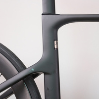 Vélo complet avec groupe Shimano 105 R7120, freins à disque, cadre carbone, roues à rayons carbone, vélo de course TT-R18