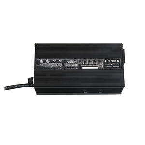 <span class=keywords><strong>Meilleur</strong></span> chargeur 60v 5a <span class=keywords><strong>Scooter</strong></span> portable Hoverboard 60V Lithium Li-ion Chargeur de batterie 67.2V 5A pour 16s Lipo Lithium Ion Batteries - Product Image 3