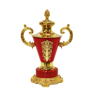 Venta al por mayor de lujo clásico trofeo de recuerdo dorado plata rojo vintage trofeo artesanías de metal hecho a mano trofeo de fútbol premios - Product Image 1