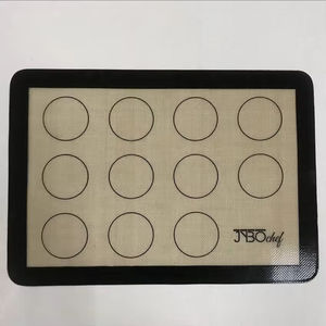 Tapis <span class=keywords><strong>de</strong></span> cuisson en <span class=keywords><strong>fibre</strong></span> <span class=keywords><strong>de</strong></span> <span class=keywords><strong>verre</strong></span> enduit <span class=keywords><strong>de</strong></span> silicone antiadhésif pour biscuits et macarons - Product Image 5