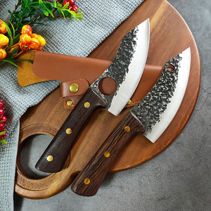 <span class=keywords><strong>Couteau</strong></span> de <span class=keywords><strong>boucher</strong></span> multifonctionnel pour découper et désosser la viande, petit <span class=keywords><strong>couteau</strong></span> courbé en métal avec manche en bois, ambidextre, forgé à la main, motif martelé - Product Image 1