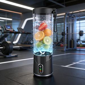 Licuadora Portátil de Alta Resistencia con Batería Recargable USB de 2000 mAh, Modo Turbo de un Botón, Libre de BPA, a Prueba de Fugas, para Hacer Smoothies al Aire Libre - Product Image 1