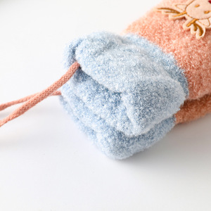 Gants d'hiver pour enfants, doublure polaire, design de cerf de dessin animé épaissi, pour garçons et filles de 1 à 3 ans, mitaines chaudes - Product Image 3