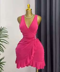 Precio de Liquidación 2025 Fardo de Vestidos de Mujer Ropa Mixta a Granel Ropa Usada de Marcas Surtidas para Dama Estilo <span class=keywords><strong>Shein</strong></span> Ropa Femenina - Product Image 2