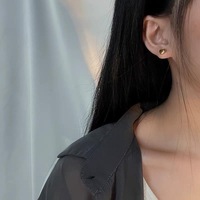 18k Plaqué Or En Gros Fantaisie Petites Boucles D'oreilles En Or Femme/dames Boucles D'oreilles Conceptions Photos Conceptions pour Les Filles De Fête