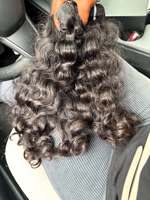 Nouvelle Offre Vente en Gros Livraison Directe Extensions de Cheveux Humains Bruts Vietnamiens Cheveux Bouclés Bruts Indiens Birmans Paquets de Cheveux Humains Ondulés Naturels