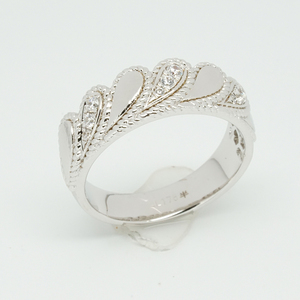 เรียบง่ายแต่โดดเด่น |   แหวนทอง 14K ทรงหยดน้ำประดับเพชร 0.16 กะรัต แบบฝังกรงเล็บ |   วงดนตรีเดนตี้ เอฟเวอร์เดย์ - Product Image 5