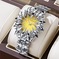 PINTIME montre à quartz en acier inoxydable de conception personnalisée pour hommes montre à pointe de griffe montre analogique en albâtre gothique pour hommes