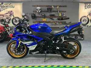 <span class=keywords><strong>Moto</strong></span> sportive <span class=keywords><strong>Yamaha</strong></span> YZF-R1 1000cc à quatre cylindres en ligne refroidie par eau - Product Image 2