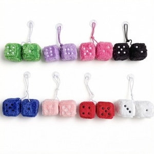 Llavero de Dado de Peluche Suave y Esponjoso, Dado de Peluche Naranja, Accesorios Colgantes para Coche, Decoración, Mini Peluches, Juguetes de Peluche, Dado Cúbico - Product Image 4