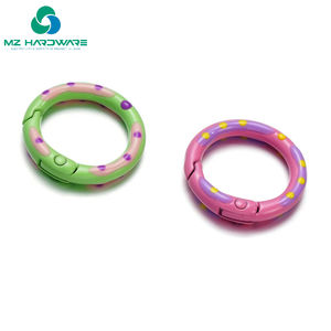 MZhardware Mousqueton de luxe en métal multicolore avec anneau à ressort, clips porte-clés, crochet pour laisse de chien, léger, étanche, boucle DIY - Product Image 4