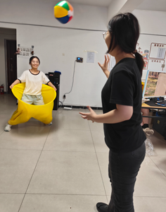 Divertido y llamativo <span class=keywords><strong>juego</strong></span> de lanzamiento al aire libre para fiestas de cumpleaños de adultos y niños, picnics, Día del Campo escolar y actividades de team building: Granny Pants - Product Image 3