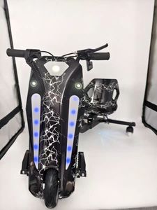 Scooter de Derrape para Niños, Suministro de Fábrica, 3 Ruedas, Bluetooth, Triciclo Telescópico en Venta, Triciclo Eléctrico de Derrape, Regalos para Niños - Product Image 1