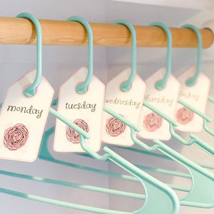 Paper Tags Label Bags Shoes Toy Decorating coat hanger Drying rack /shelf tag Custom Accessories Logo Design clothing Hang Tags