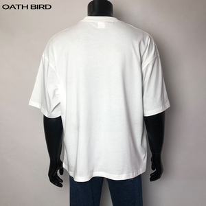 Camiseta de hombre con etiqueta de logotipo personalizado, camiseta de gran tamaño con hombros caídos y cuello acanalado de algodón de 200gsm, ropa de calle, camiseta lisa en blanco para hombre - Product Image 3