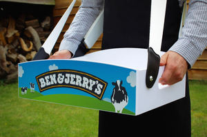 Bandejas de madera para aperitivos con correa, bandeja Usherette original con estampado, bandeja para servir fiestas nocturnas de cine, portador de palomitas de maíz Usherette - Product Image 3