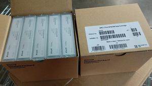 HPE LTO 8 Ultrium 30TB RW Pack de bibliothèque de bandes personnalisées avec étiquettes, 20 cartouches de données avec boîtiers Q2078AL - Product Image 4
