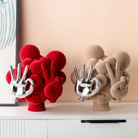 Sculpture abstraite floquée de tête de personnage avec geste de main de victoire, figurine artistique moderne de luxe, décoration douce pour meuble TV et bureau, objet artisanal