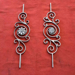 Balustre carré en fer forgé de 9/16 po pour intérieur, avec panier, marteau d'<span class=keywords><strong>escalier</strong></span> intérieur martelé pour la décoration de rampes en <span class=keywords><strong>bois</strong></span> - Vente en gros - Product Image 5
