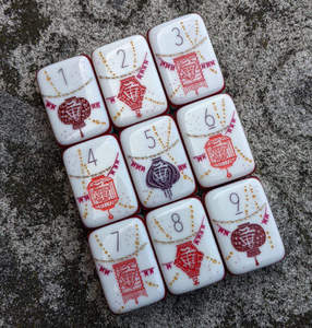 Mahjong de luxe sculpté en acrylique à 7 couches, motif personnalisé Walk With Me, 160 tuiles de Mahjong américaines - Product Image 6