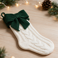 Chaussette de Noël en laine douce et écologique, motif Père Noël tricoté, pour cheminée ou arbre de Noël, collection Famille Gina