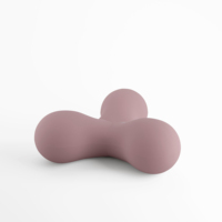 Canapé de loisirs trois places en tissu de design italien pour hôtel, villa, parc, bureau – Solutions de mobilier d'entreprise et de design