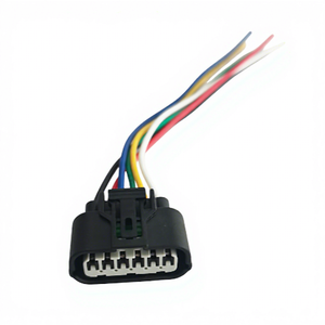 Vente en gros de pièces automobiles Connecteurs femelles étanches à 6 broches avec câble applicable pour Honda 6189-1012 61891012 - Product Image 1