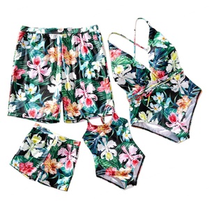 Maillots de bain de luxe personnalisés par le fabricant, imprimé floral, ensemble familial 4 pièces, bikini, vêtements de plage, maillots de bain de fitness pour femmes et hommes - Product Image 2