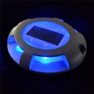 Solar LED Deck Driveway Aluminium Dock Light Outdoor Walkway Runway Stair Lamp for Road Application Solar Steps Lights IP68 - Product Image 1