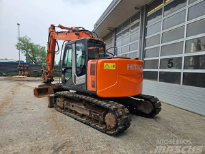 Pelle sur chenilles Hitachi ZX135US d'occasion de 13,2 tonnes avec moteur Yanmar Excellente condition Garantie incluse - Product Image 2