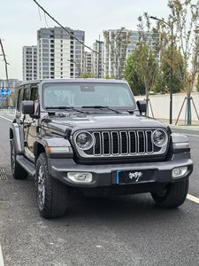 Voitures d'occasion en promotion Rubicon2024 SUV Euro VI Sièges en cuir - Product Image 2