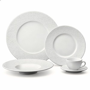 Service de table en céramique blanche Harvit, 16 pièces, en grès, design contemporain en relief, assiettes et tasses pour fêtes, vente en gros - Product Image 1