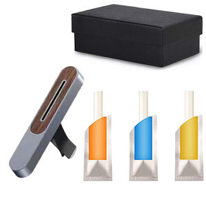 2022 New Car aromaterapia diffusore di olio essenziale deodorante per <span class=keywords><strong>auto</strong></span> <span class=keywords><strong>in</strong></span> <span class=keywords><strong>legno</strong></span> Logo personalizzato con confezione regalo nera per ufficio camera da letto - Product Image 2